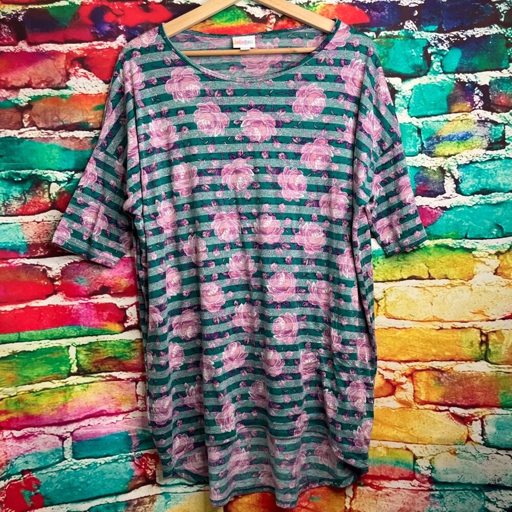 LuLaRoe‎ Top - Teal & Purple Floral - Medium 0033